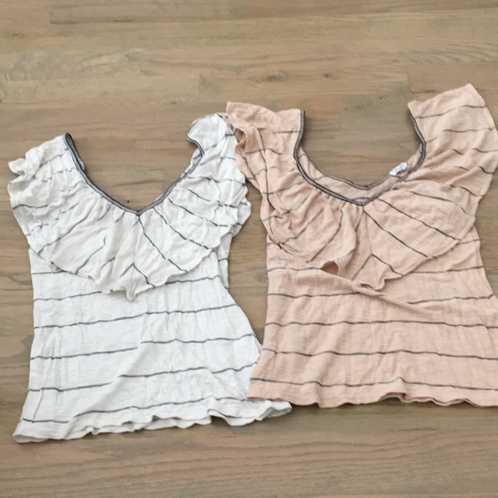Splendid tops-XS  2 included..So flattering